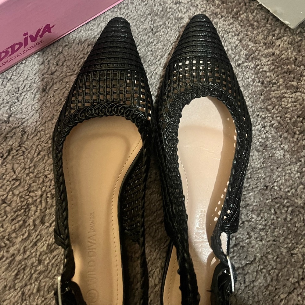 Wild Diva Black Woven Heels - Picture 4 of 6